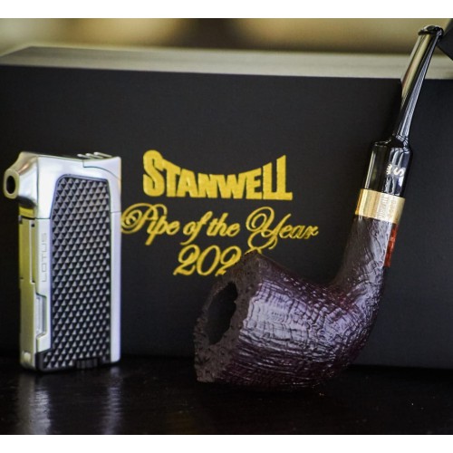 Трубка Stanwell Pipe of the Year 2020 Black Sand Smooth Top
